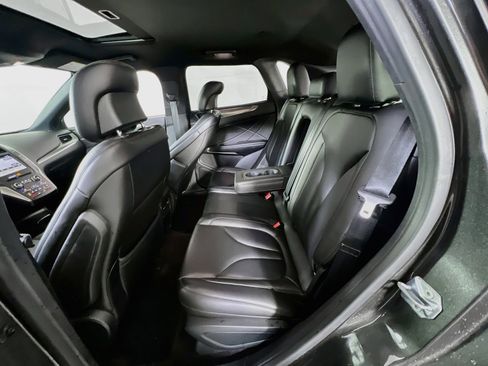 Used 2017 Lincoln MKC Premiere image 24