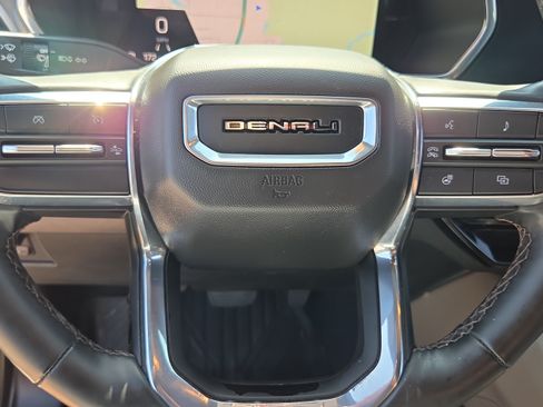 Used 2023 GMC Canyon Denali AWD/4WD image 25