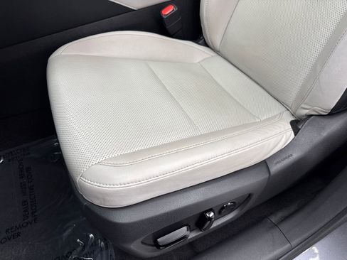 Used 2023 Lexus RX 350 Premium w/ Accessory Package (Z1) FWD image 33