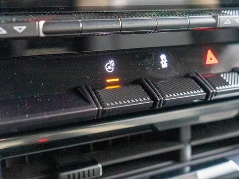 New 2026 GMC Hummer EV SUV image 28