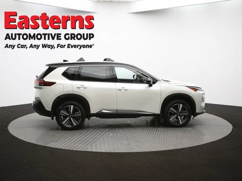 Used 2023 Nissan Rogue SL w/ SL Premium Package AWD/4WD image 48
