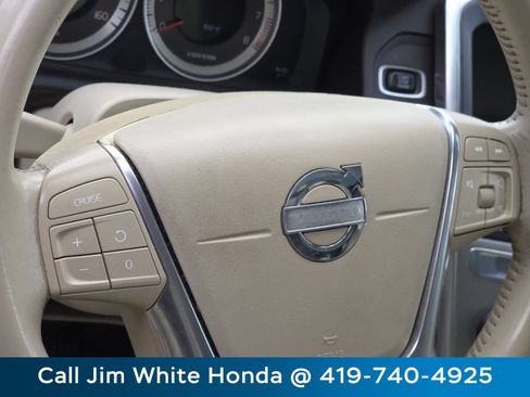 Used 2012 Volvo XC60 3.2 AWD/4WD image 16