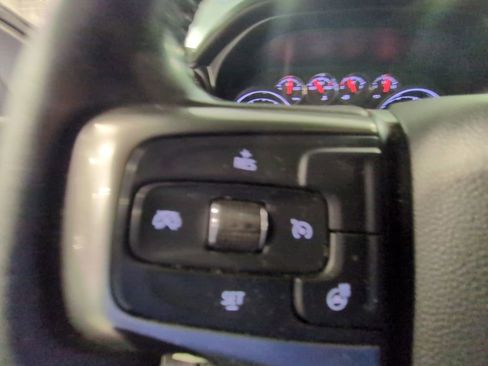 Used 2019 Chevrolet Silverado 1500 RST image 11