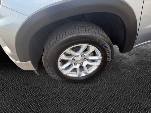 Certified 2023 Chevrolet Silverado 1500 LT image 11