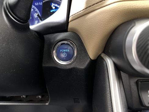 Used 2021 Toyota RAV4 Limited AWD/4WD image 17