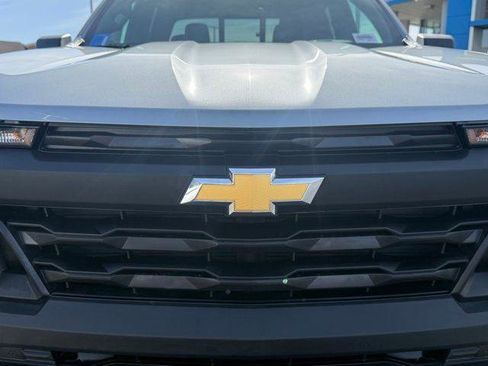New 2026 Chevrolet Colorado W/T image 4