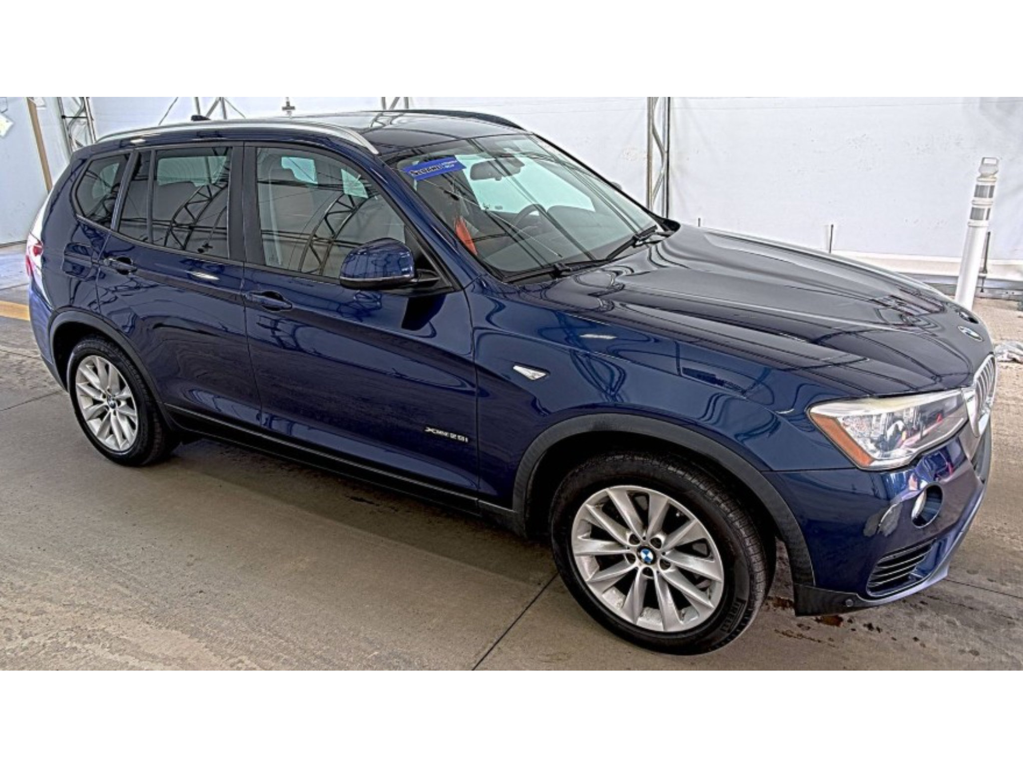 Used 2017 BMW X3 xDrive28i AWD/4WD image 3
