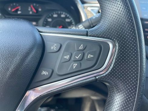 Used 2020 Chevrolet Malibu LT FWD image 19