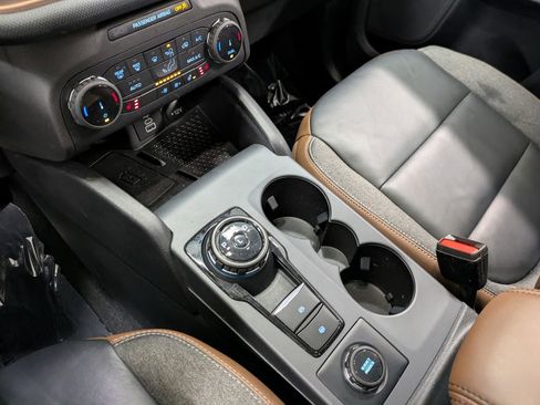 Used 2023 Ford Bronco Sport Outer Banks w/ Tech Package AWD/4WD image 15