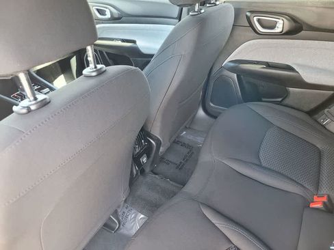 New 2025 Jeep Compass Sport image 10