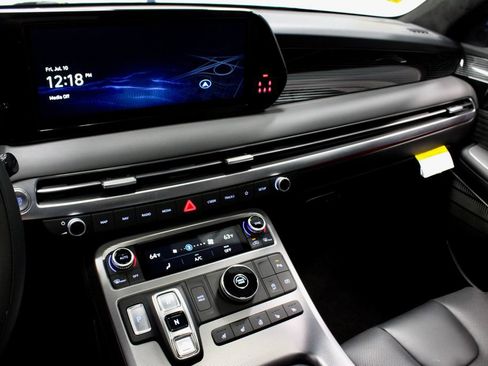 Used 2025 Hyundai Palisade Calligraphy FWD image 31