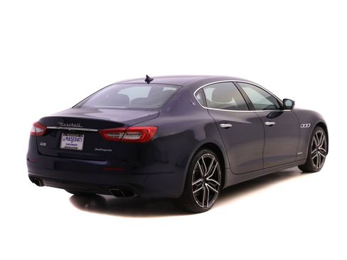 Used 2020 Maserati Quattroporte GTS GranLusso image 8