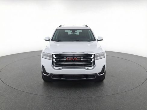 Used 2023 GMC Acadia SLT image 2