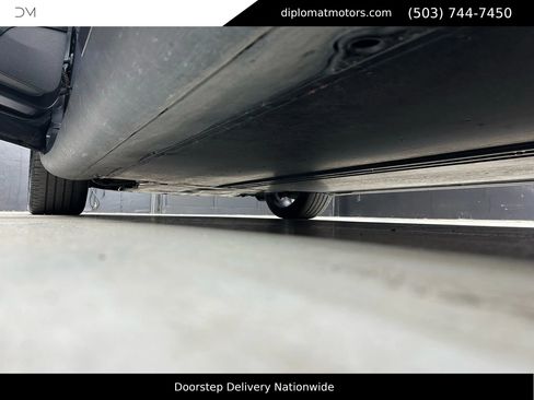 Used 2023 Tesla Model Y Long Range image 45