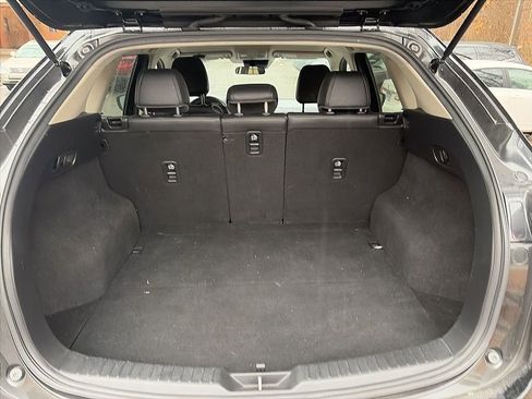 Used 2020 MAZDA CX-5 Touring image 5