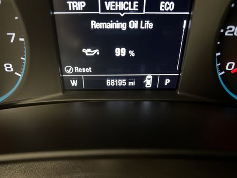 Used 2018 Chevrolet Equinox LT image 21