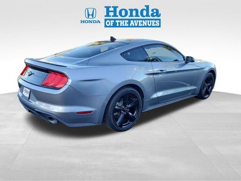 Used 2022 Ford Mustang EcoBoost w/ Equipment Group 101A image 4