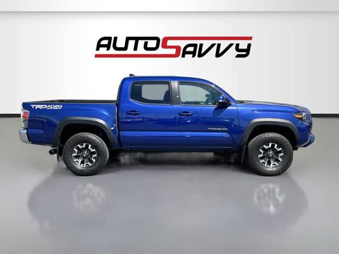 Used 2023 Toyota Tacoma TRD Off-Road AWD/4WD image 8