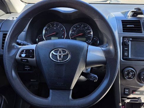 Used 2013 Toyota Corolla S FWD image 13