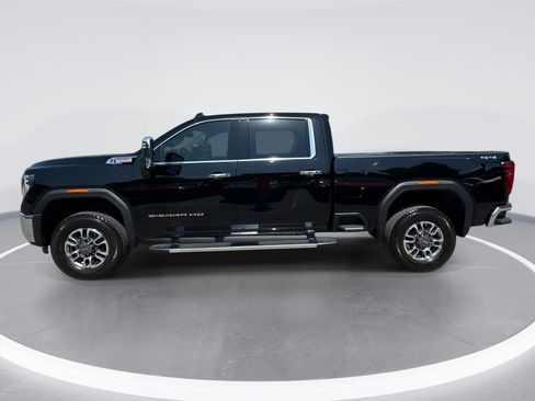 Used 2025 GMC Sierra 2500 SLT w/ SLT Convenience Package AWD/4WD image 5