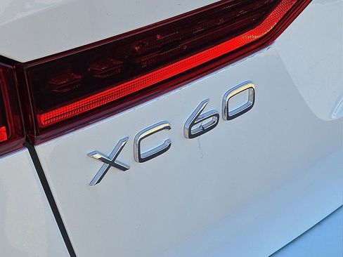 New 2026 Volvo XC60 B5 Core w/ Climate Package image 11
