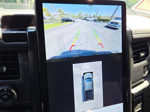 Used 2025 Ford F150 Lightning Flash image 28