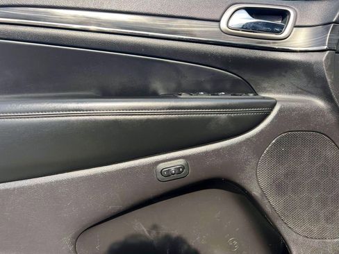 Used 2020 Jeep Grand Cherokee Limited X image 15