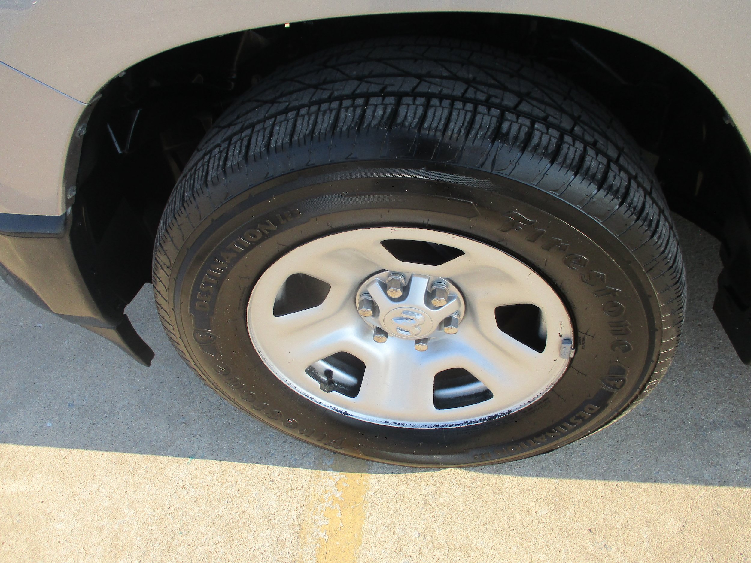 Used 2023 RAM 1500 Tradesman AWD/4WD image 3