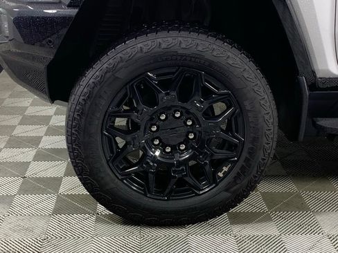 New 2026 GMC Hummer EV SUV image 12