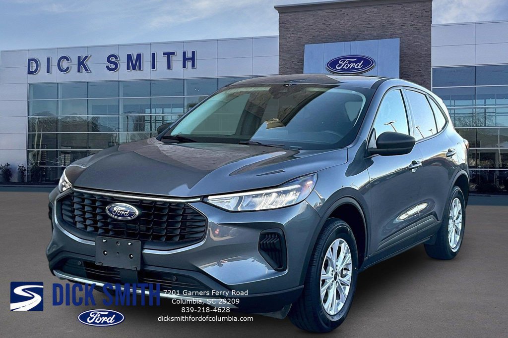 Certified 2025 Ford Escape Active AWD/4WD image 1