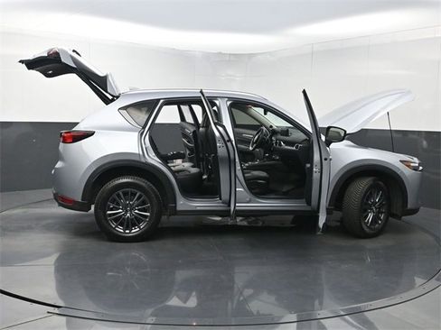 Certified 2021 MAZDA CX-5 Touring w/ Touring Preferred SV Package image 39