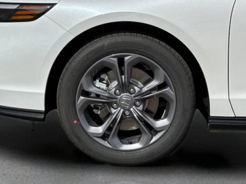 New 2026 Honda Accord EX-L image 33