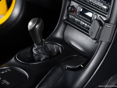 Used 2001 Chevrolet Corvette Z06 w/ Memory Pkg image 38