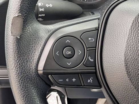 Used 2024 Toyota Corolla LE FWD image 22