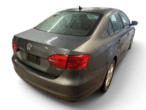 Used 2011 Volkswagen Jetta TDI image 5