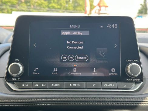 Used 2024 Nissan Rogue SV FWD image 22