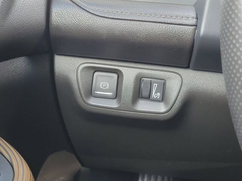 Used 2023 GMC Acadia SLE w/ Driver Convenience Package AWD/4WD image 13