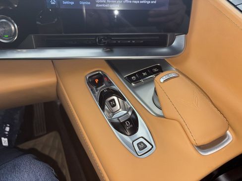 Used 2024 Chevrolet Corvette Stingray Premium Cpe w/ 3LT image 13