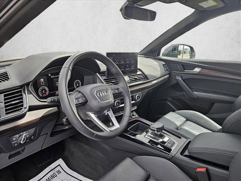Used 2023 Audi Q5 2.0T Premium Plus w/ Premium Plus Package AWD/4WD image 13