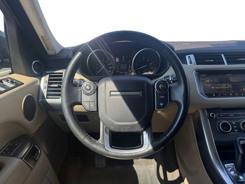 Used 2017 Land Rover Range Rover Sport SE AWD/4WD image 18