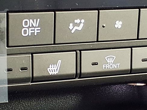 New 2026 Subaru Outback Limited image 8