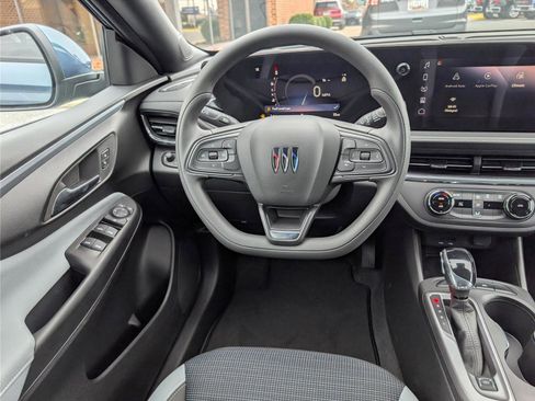 New 2026 Buick Envista Preferred image 12
