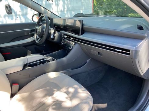 Used 2025 Hyundai Sonata SEL FWD image 37