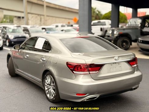 Used 2016 Lexus LS 460 w/ Comfort Package RWD image 3