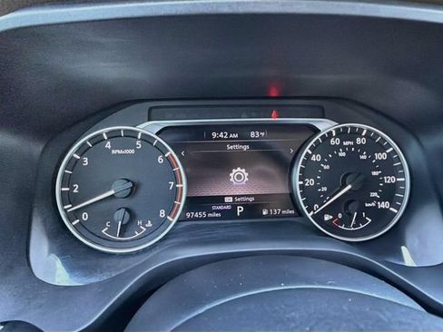 Used 2021 Nissan Rogue S FWD image 36
