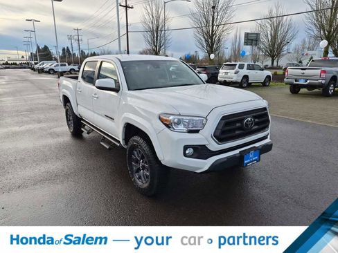 Used 2023 Toyota Tacoma SR5 image 24
