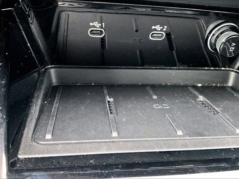 Used 2025 Audi Q5 Premium Plus w/ Premium Plus image 16