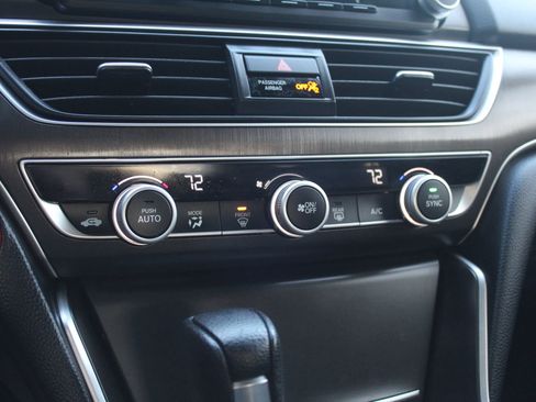 Used 2020 Honda Accord LX image 31