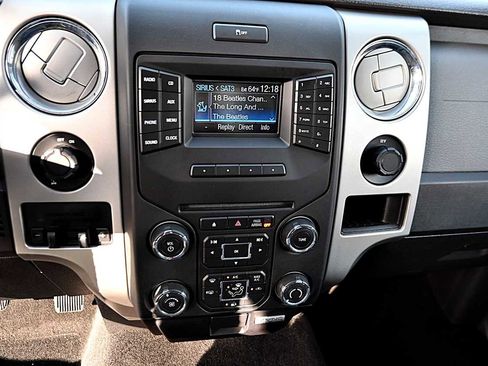 Used 2014 Ford F150 XLT w/ Equipment Group 302A Luxury image 21