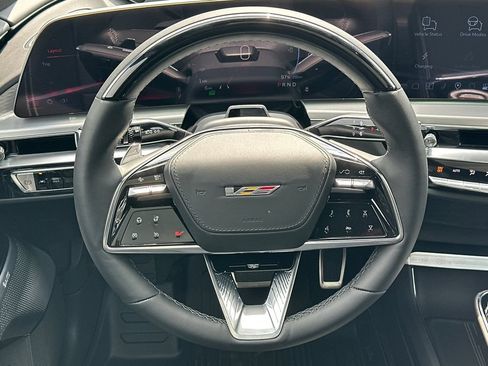 New 2026 Cadillac Lyriq V w/ LPO, Floor Liner Package AWD/4WD image 24